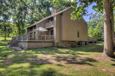 Lovely contemporary updated home on 2 private and level lots on Smoky Mountain Country Club in Tennessee - for sale on GolfHomes.com, golf home, golf lot