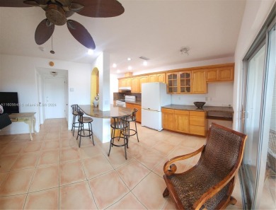 55+ Co-Op in the heart of Hollywood, Unit overlooks the golf on Hollywood Beach Golf and Country Club in Florida - for sale on GolfHomes.com, golf home, golf lot