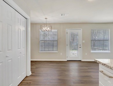 Immaculate, move-in ready, one-story home in the Diamondhead on Diamondhead Golf and Country Club in Arkansas - for sale on GolfHomes.com, golf home, golf lot