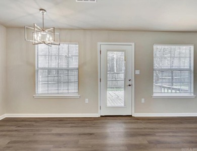 Immaculate, move-in ready, one-story home in the Diamondhead on Diamondhead Golf and Country Club in Arkansas - for sale on GolfHomes.com, golf home, golf lot