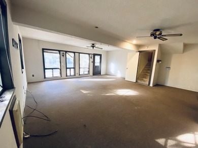 This lovely home on the 13th hole of the Indian Hills golf on Indian Hills Country Club in Arkansas - for sale on GolfHomes.com, golf home, golf lot