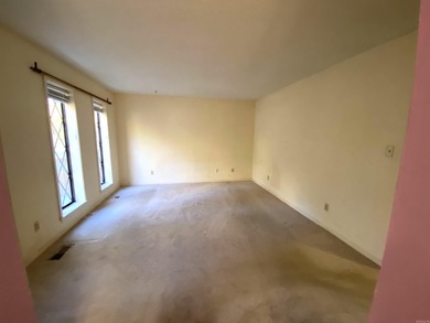 This lovely home on the 13th hole of the Indian Hills golf on Indian Hills Country Club in Arkansas - for sale on GolfHomes.com, golf home, golf lot