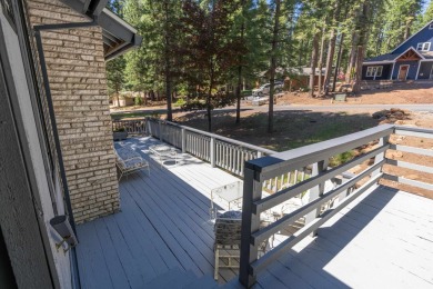Exceptional Lakeview Retreat in Lake Almanor Country Club - A on Lake Almanor Country Club in California - for sale on GolfHomes.com, golf home, golf lot