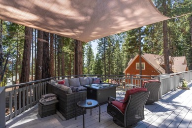 Exceptional Lakeview Retreat in Lake Almanor Country Club - A on Lake Almanor Country Club in California - for sale on GolfHomes.com, golf home, golf lot
