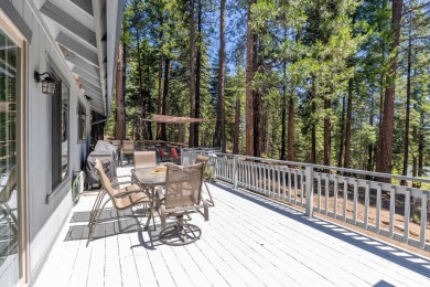 Exceptional Lakeview Retreat in Lake Almanor Country Club - A on Lake Almanor Country Club in California - for sale on GolfHomes.com, golf home, golf lot