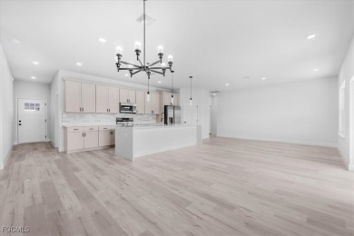 Stunning New Construction Home in Sun 'N Lake - 4 Bedrooms, 3 on Sun n Lake Golf and Country Club in Florida - for sale on GolfHomes.com, golf home, golf lot
