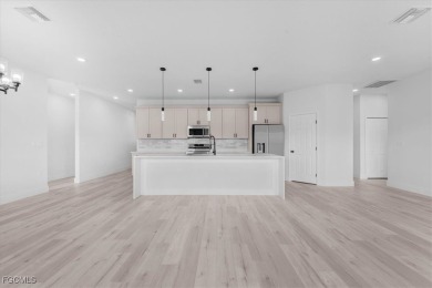Stunning New Construction Home in Sun 'N Lake - 4 Bedrooms, 3 on Sun n Lake Golf and Country Club in Florida - for sale on GolfHomes.com, golf home, golf lot