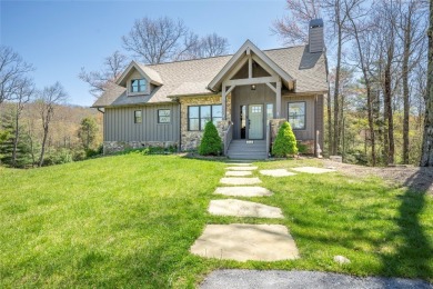 Discover the perfect blend of comfort and mountain living in on Natures Walk At Chinquapin in North Carolina - for sale on GolfHomes.com, golf home, golf lot
