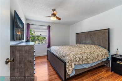 MINT! This superbly renovated and inviting 2bd/2ba condo is on Kings Point Golf -Flanders Way in Florida - for sale on GolfHomes.com, golf home, golf lot