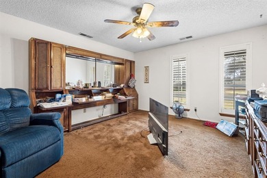 Welcome to the market 37 Pinehurst, Abilene, Tx of the popular on Abilene Country Club - South Course in Texas - for sale on GolfHomes.com, golf home, golf lot