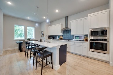 Exceptional living in Texas's 7th Safest City! This stunning on Heath Golf and Yacht Club in Texas - for sale on GolfHomes.com, golf home, golf lot