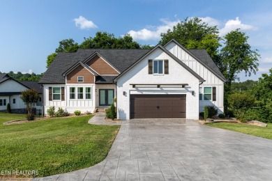 Over 4,000 square feet, 5 bedroom, 3.5 bath basement rancher in on River Islands Golf Club in Tennessee - for sale on GolfHomes.com, golf home, golf lot