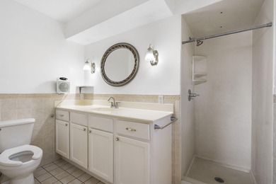 Welcome to this inviting single story home at 1980 E Smith in on Bill and Payne Stewart Golf Course  in Missouri - for sale on GolfHomes.com, golf home, golf lot