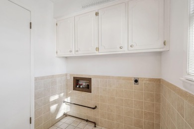 Welcome to this inviting single story home at 1980 E Smith in on Bill and Payne Stewart Golf Course  in Missouri - for sale on GolfHomes.com, golf home, golf lot