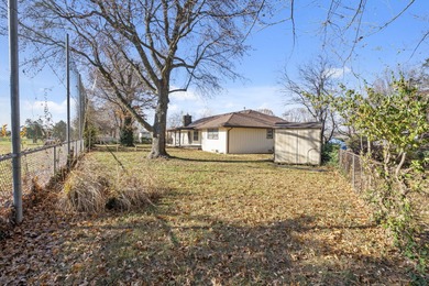 Welcome to this inviting single story home at 1980 E Smith in on Bill and Payne Stewart Golf Course  in Missouri - for sale on GolfHomes.com, golf home, golf lot