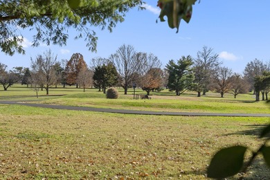 Welcome to this inviting single story home at 1980 E Smith in on Bill and Payne Stewart Golf Course  in Missouri - for sale on GolfHomes.com, golf home, golf lot