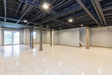 Absolutely stunning rehabbed luxury ranch, which backs up to on Blackberry Oaks Golf Course in Illinois - for sale on GolfHomes.com, golf home, golf lot