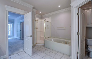 Gorgeous Home in the Lawrence Addition of Maumelle, nestled on on Maumelle Golf and Country Club in Arkansas - for sale on GolfHomes.com, golf home, golf lot