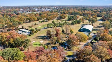 Location! Location! Location! This 3-bedroom sprawling rancher on James River Country Club in Virginia - for sale on GolfHomes.com, golf home, golf lot