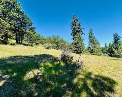 Build Your Dream Home in the Beautiful Running Y Resort! Welcome on Running Y Ranch Resort in Oregon - for sale on GolfHomes.com, golf home, golf lot