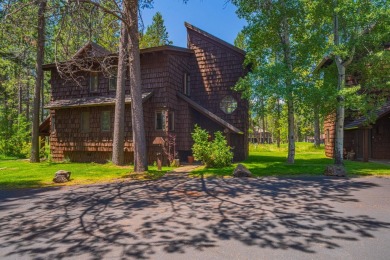 Welcome to 10% ownership in a beautifully updated Wildflower on Sunriver Woodlands Golf Course in Oregon - for sale on GolfHomes.com, golf home, golf lot