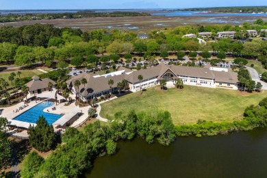 This 1-bedroom, 2-bathroom upper level unit is the perfect on The Seabrook Island Club in South Carolina - for sale on GolfHomes.com, golf home, golf lot