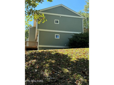 Nice home in the heart of the Smokies. Private End Unit. Great on Laurel Valley Golf Course in Tennessee - for sale on GolfHomes.com, golf home, golf lot