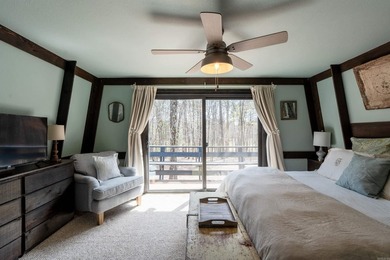 Tannenbaum Lake Fun!!!  This wonderful, almost completely on Tannenbaum Golf Club in Arkansas - for sale on GolfHomes.com, golf home, golf lot