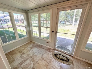 Great Location! Welcome to this move-in-ready, freshly painted on Leisure Village Golf Course in New York - for sale on GolfHomes.com, golf home, golf lot