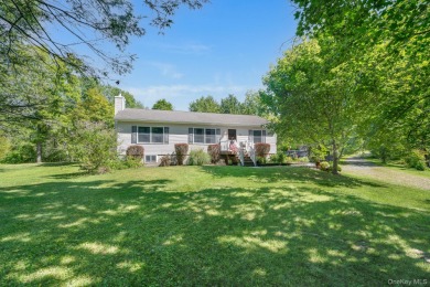 Welcome to 22 Mountain View! One level living situated on a 3.5 on Dinsmore State Park Golf Course in New York - for sale on GolfHomes.com, golf home, golf lot