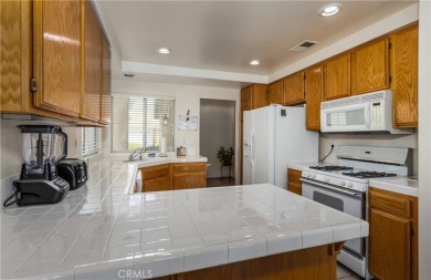 Welcome to your new home at the Sun Lakes Country Club! This on Sun Lakes Country Club in California - for sale on GolfHomes.com, golf home, golf lot