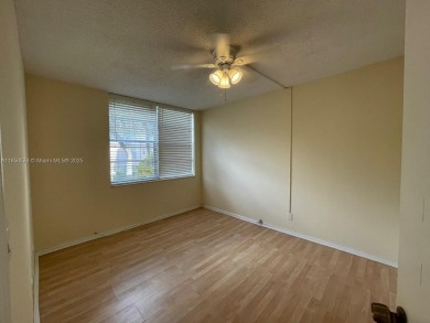 INVESTORS INVESTORS INVESTORS - RENTED FOR 2k A MONTH AND on Pine Island Ridge Country Club in Florida - for sale on GolfHomes.com, golf home, golf lot
