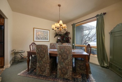 Eaglecrest Living at Its Finest!Located in the prestigious on Eagle Crest Golf Resort - Ridge Course in Oregon - for sale on GolfHomes.com, golf home, golf lot
