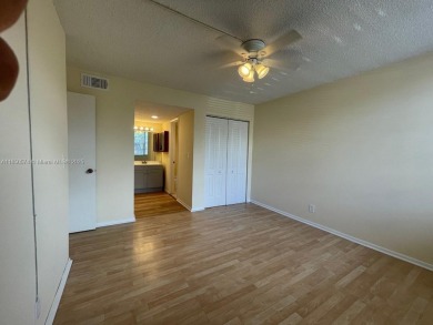 INVESTORS INVESTORS INVESTORS - RENTED FOR 2k A MONTH AND on Pine Island Ridge Country Club in Florida - for sale on GolfHomes.com, golf home, golf lot