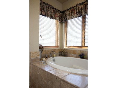 Eaglecrest Living at Its Finest!Located in the prestigious on Eagle Crest Golf Resort - Ridge Course in Oregon - for sale on GolfHomes.com, golf home, golf lot