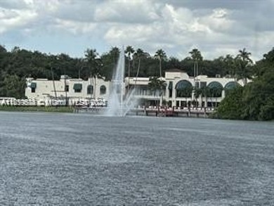 INVESTORS INVESTORS INVESTORS - RENTED FOR 2k A MONTH AND on Pine Island Ridge Country Club in Florida - for sale on GolfHomes.com, golf home, golf lot