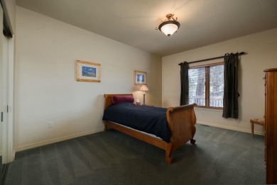 Eaglecrest Living at Its Finest!Located in the prestigious on Eagle Crest Golf Resort - Ridge Course in Oregon - for sale on GolfHomes.com, golf home, golf lot