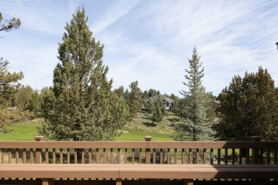Eaglecrest Living at Its Finest!Located in the prestigious on Eagle Crest Golf Resort - Ridge Course in Oregon - for sale on GolfHomes.com, golf home, golf lot