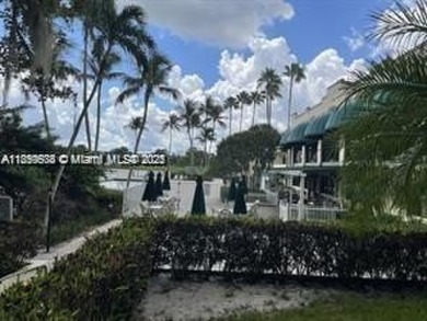 INVESTORS INVESTORS INVESTORS - RENTED FOR 2k A MONTH AND on Pine Island Ridge Country Club in Florida - for sale on GolfHomes.com, golf home, golf lot