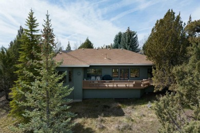 Eaglecrest Living at Its Finest!Located in the prestigious on Eagle Crest Golf Resort - Ridge Course in Oregon - for sale on GolfHomes.com, golf home, golf lot
