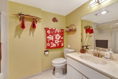 Paradise Found!!! 2nd floor 2/2 Seascape I condo  in desirable on Ocean Village Golf Course in Florida - for sale on GolfHomes.com, golf home, golf lot