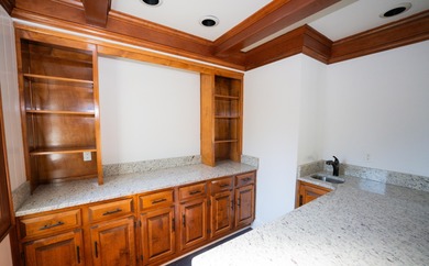 Beautiful 4-bedroom, 2.5-bath home in the desirable Woodside on Woodside Plantation Country Club in South Carolina - for sale on GolfHomes.com, golf home, golf lot