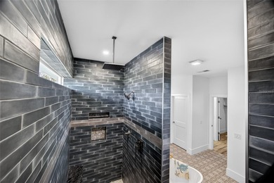 NEW CONSTRUCTION! JUST COMPLETED DOUBLE LOT 3 BEDROOM, 3 BATH, 2 on Riverwood Golf Club in Florida - for sale on GolfHomes.com, golf home, golf lot