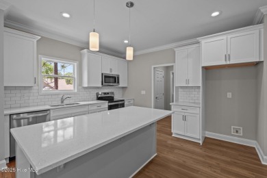 BUILDER OFFERING up to $15K in closing cost. This great home is on Beacon Ridge Golf and Country Club in North Carolina - for sale on GolfHomes.com, golf home, golf lot