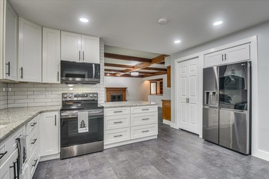 Beautiful 4-bedroom, 2.5-bath home in the desirable Woodside on Woodside Plantation Country Club in South Carolina - for sale on GolfHomes.com, golf home, golf lot