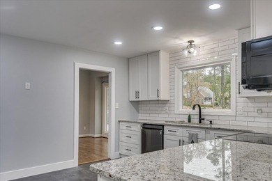 Beautiful 4-bedroom, 2.5-bath home in the desirable Woodside on Woodside Plantation Country Club in South Carolina - for sale on GolfHomes.com, golf home, golf lot