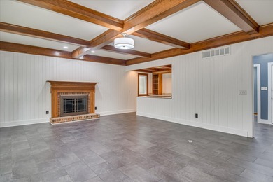 Beautiful 4-bedroom, 2.5-bath home in the desirable Woodside on Woodside Plantation Country Club in South Carolina - for sale on GolfHomes.com, golf home, golf lot