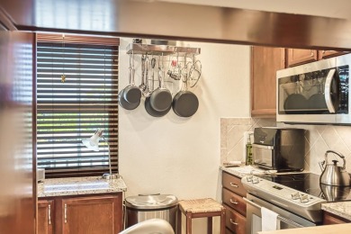 Live the Seven Lakes Lifestyle! Turnkey Furnished Condo with on Seven Lakes Golf and Tennis Community in Florida - for sale on GolfHomes.com, golf home, golf lot
