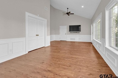 This beautifully updated home strikes that perfect balance on Hide-A-Way Lake Golf Course in Texas - for sale on GolfHomes.com, golf home, golf lot