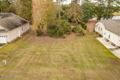 Build to Suit! Spectacular Pond Views! Build your Dream Home on on Harbour Point Golf Club in North Carolina - for sale on GolfHomes.com, golf home, golf lot